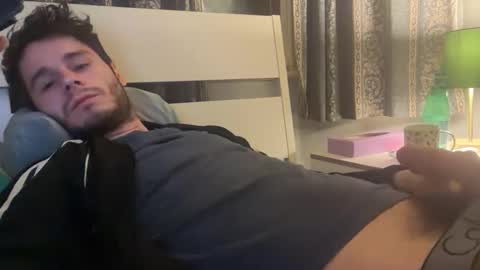 livefantesy4 online show from April 16, 10:01 pm