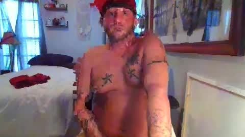 Snapshot of livingpuddle chatting on December 9, 7:07 pm livingpuddle online show from December 9, 7:07 pm