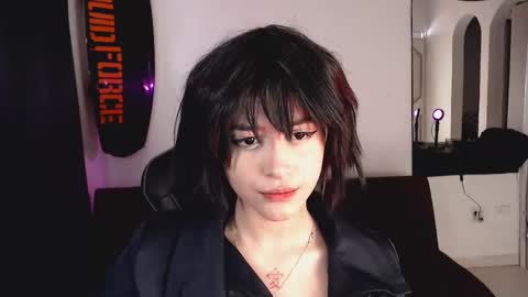 Elizabeth online show from October 25, 3:18 pm