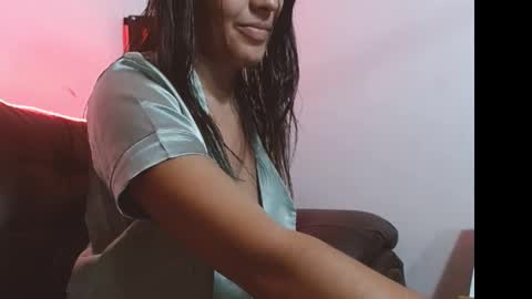 liz_fe online show from February 18, 2:16 am