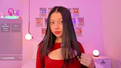 Snapshot of liza_bennet chatting on November 7, 1:33 pm Liza online show from November 7, 1:33 pm