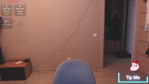 Liza Wet online show from April 19, 1:16 am