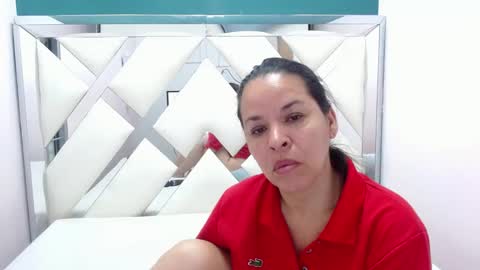 L I Z  E T H   online show from April 15, 10:00 am