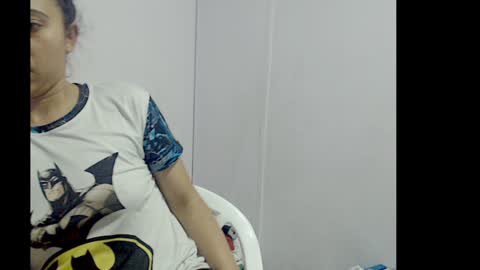 Snapshot of lizz1305 chatting on February 5, 12:17 pm lizz1305 online show from February 5, 12:17 pm