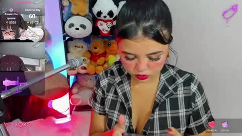 Snapshot of lizz_tender chatting on July 2, 11:22 pm Lizz online show from July 2, 11:22 pm
