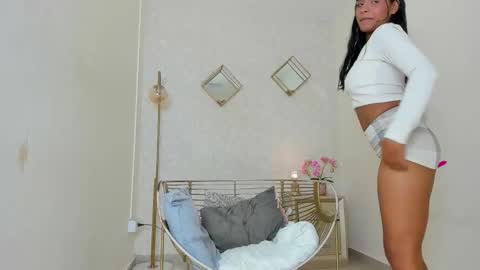 Lizza  online show from February 11, 1:38 pm