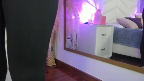 LIZZI online show from April 17, 8:45 pm