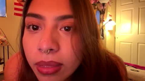 lizzy20066 online show from January 7, 4:48 am