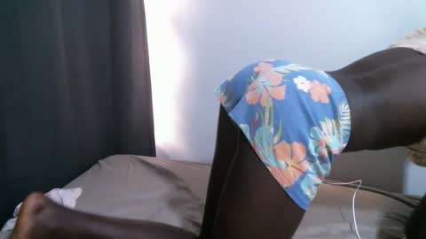 Lizzy online show from May 16, 5:48 am