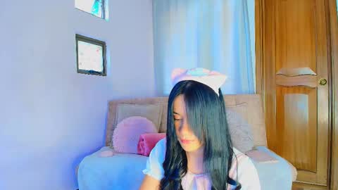 lizzy_kane online show from February 14, 8:27 pm
