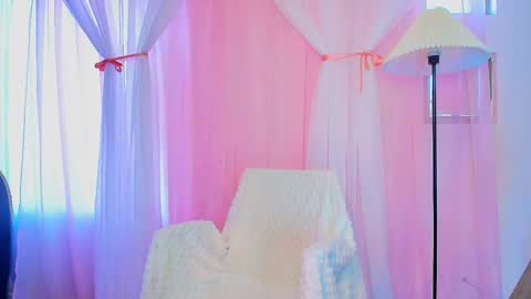 lizzy_kane online show from March 14, 8:14 pm