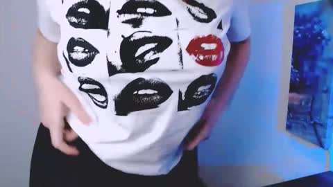 Lizzy3 online show from October 29, 10:22 pm