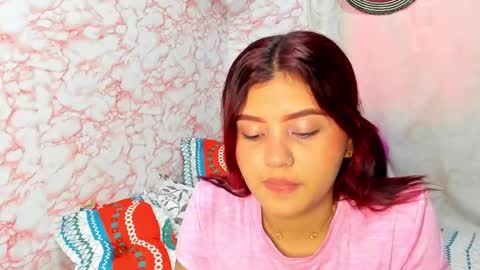 Snapshot of lizzy_sweet2 chatting on September 11, 2:06 pm lizzy_sweet2 online show from September 11, 2:06 pm