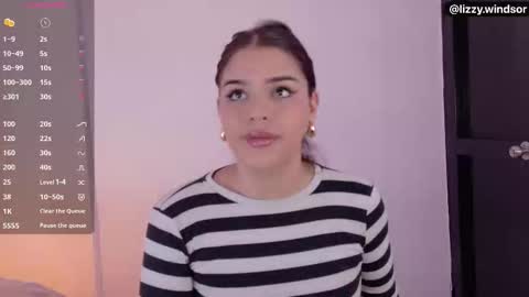 lizzywindsor online show from February 13, 12:34 pm