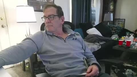 LongDick Daddy online show from November 3, 12:50 pm