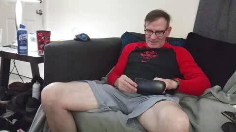 LongDick Daddy online show from April 10, 7:13 am