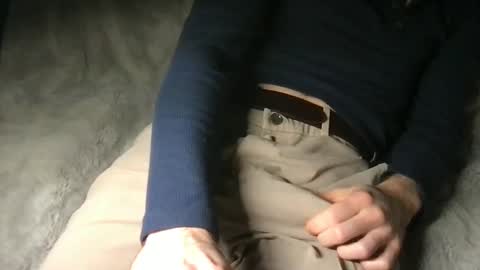 Snapshot of lngstck chatting on December 12, 11:03 pm john online show from December 12, 11:03 pm