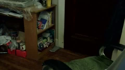 loades182025 online show from November 6, 4:02 am