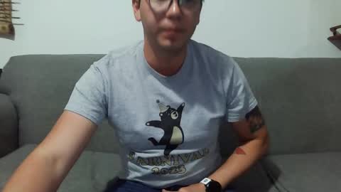 Lobo online show from March 26, 1:44 am