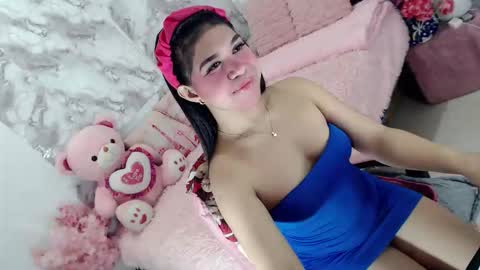 Thea online show from February 10, 8:13 pm