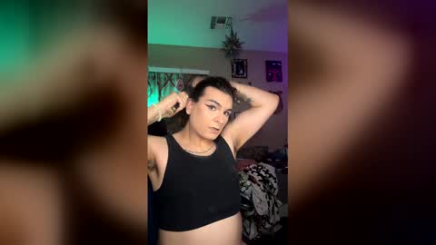 Snapshot of lobotomyprincess chatting on April 4, 5:06 am LobotomyPrincess online show from April 4, 5:06 am