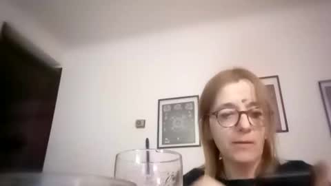 Snapshot of locurore007 chatting on March 2, 6:48 pm Locurotes online show from March 2, 6:48 pm