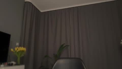 Snapshot of lodemure_ chatting on March 14, 1:44 am Lolla online show from March 14, 1:44 am