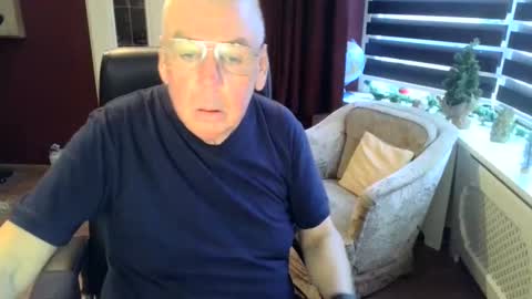 Snapshot of loebet chatting on December 18, 2:38 pm Loebet online show from December 18, 2:38 pm