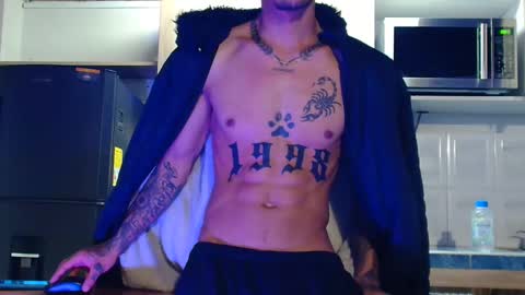 Logan online show from November 8, 1:17 am