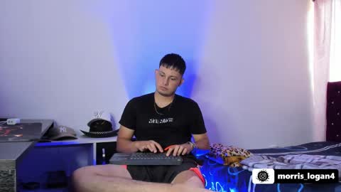 Snapshot of logan_morris777 chatting on February 17, 3:31 pm Logan morris online show from February 17, 3:31 pm