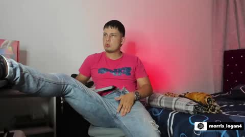 Snapshot of logan_morris777 chatting on February 25, 1:30 am Logan morris online show from February 25, 1:30 am