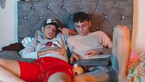 Snapshot of logan_willyams_ chatting on October 7, 11:24 pm logan_willyams_ online show from October 7, 11:24 pm