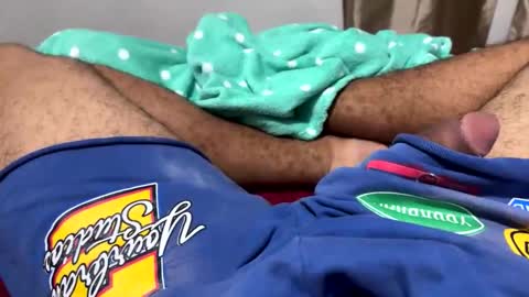 Snapshot of logandaimond chatting on November 17, 2:39 am logandaimond online show from November 17, 2:39 am