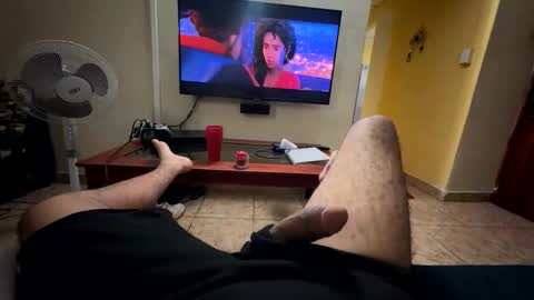 Snapshot of logandaimond chatting on January 16, 3:21 am logandaimond online show from January 16, 3:21 am