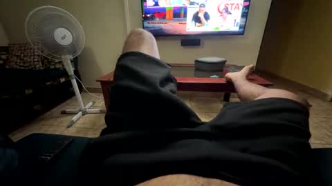 Snapshot of logandaimond chatting on February 2, 3:16 am logandaimond online show from February 2, 3:16 am