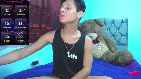 Logan online show from November 15, 11:32 pm