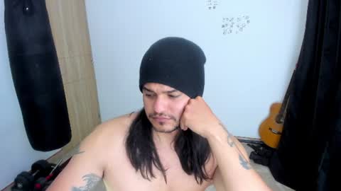 Snapshot of loganhot22 chatting on June 22, 8:22 am Logan online show from June 22, 8:22 am
