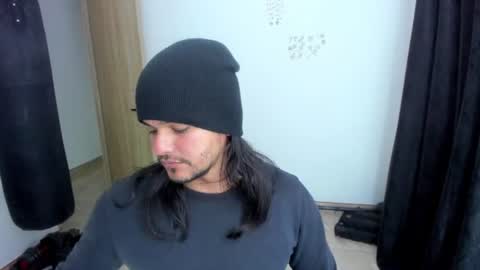 Snapshot of loganhot22 chatting on July 13, 8:39 am Logan online show from July 13, 8:39 am