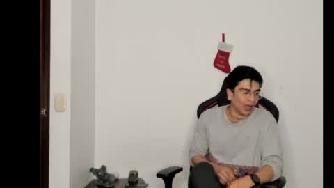 Logan online show from December 5, 8:11 am