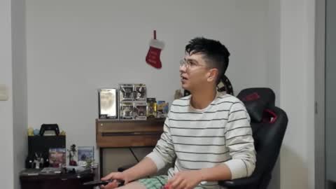 Logan online show from February 14, 8:10 am