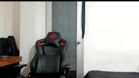 Logan online show from September 17, 7:54 am