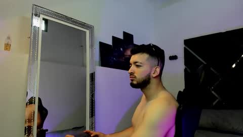 Snapshot of loganwolfjs chatting on February 19, 3:30 pm Logan Wolf online show from February 19, 3:30 pm