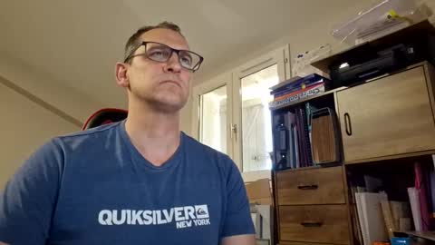 Snapshot of loic31_31 chatting on May 25, 1:28 pm loic31 online show from May 25, 1:28 pm