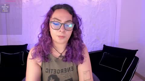 Snapshot of loiseharper chatting on May 31, 3:04 am Loise online show from May 31, 3:04 am