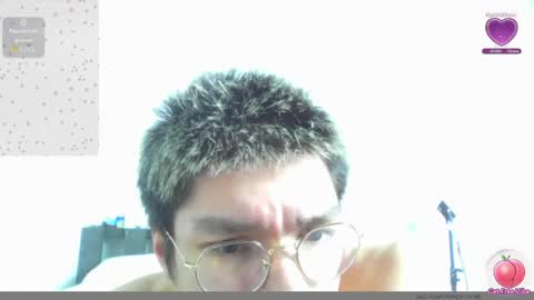 Snapshot of loitonon chatting on June 1, 2:13 am WindMaster whole online show from June 1, 2:13 am