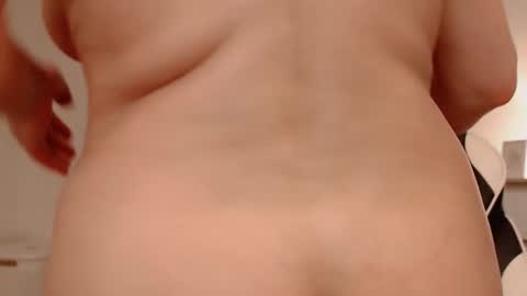  Lola  online show from February 27, 5:51 am