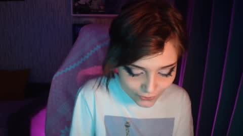 Snapshot of lola_bani_ chatting on January 8, 2:14 am lola online show from January 8, 2:14 am