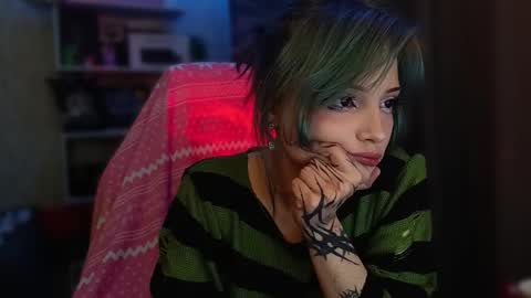 Snapshot of lola_bani_ chatting on November 27, 9:44 am lola online show from November 27, 9:44 am