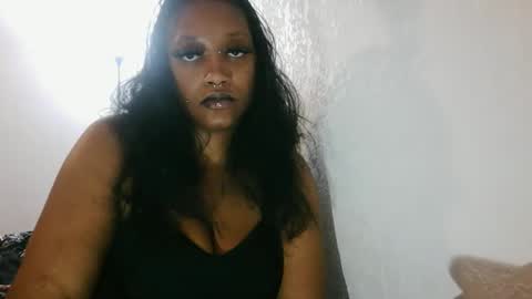 Lola ThaPinkBunny7 online show from April 5, 9:23 pm