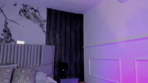 Lola Angel online show from May 16, 12:18 am